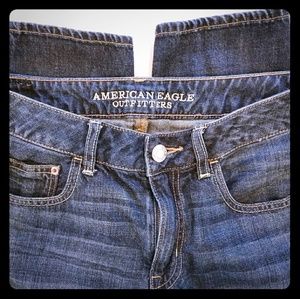 American Eagle Outfitters sz 6, boyfriend jeans.